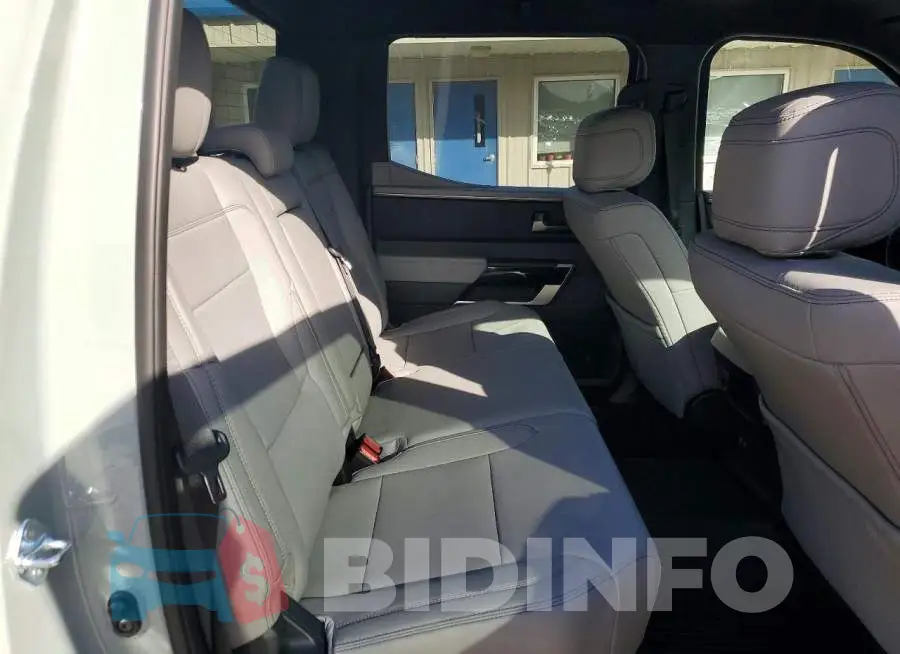 5TFJA5DB5TX433240 Photo# 10