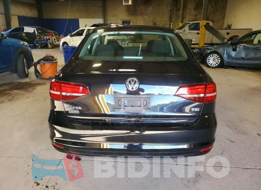 3VW2B7AJ5HM273119 Photo# 6