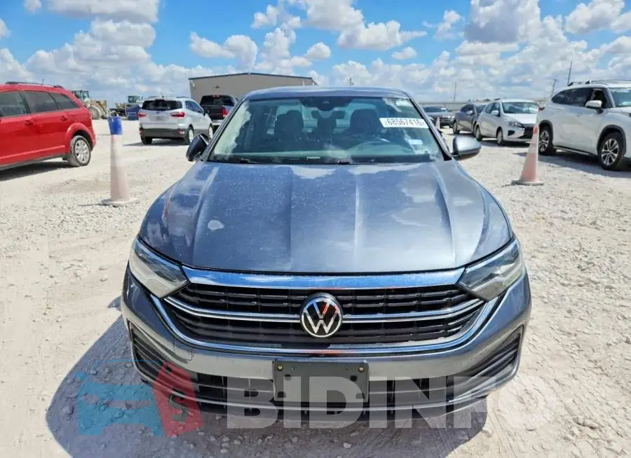 3VW5M7BU1RM095663 Photo# 5