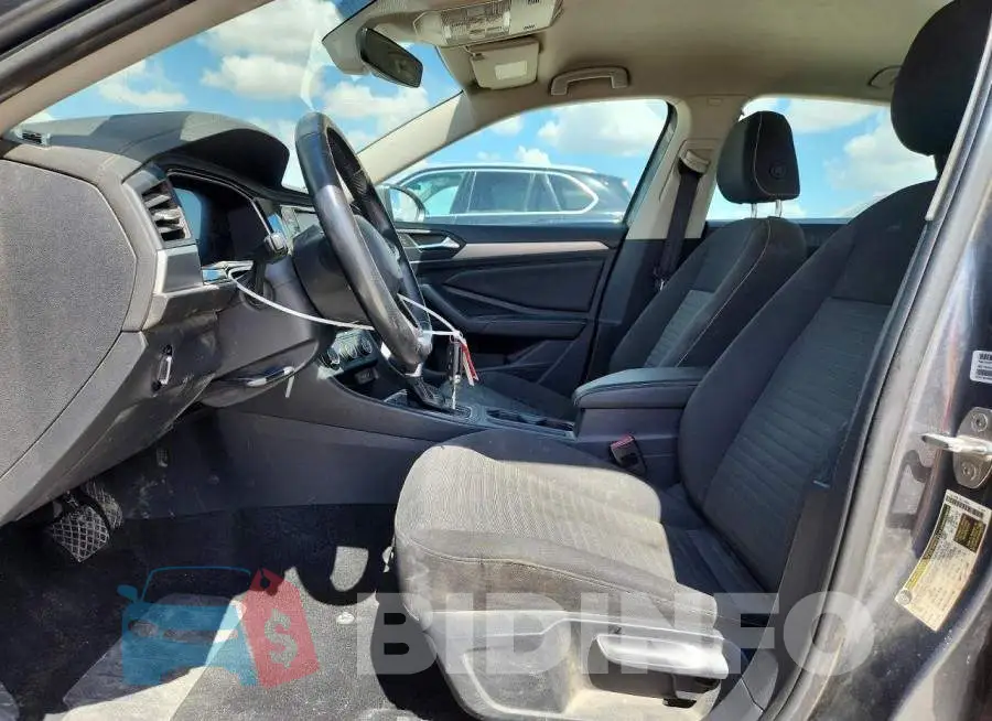 3VW5M7BU1RM095663 Photo# 7