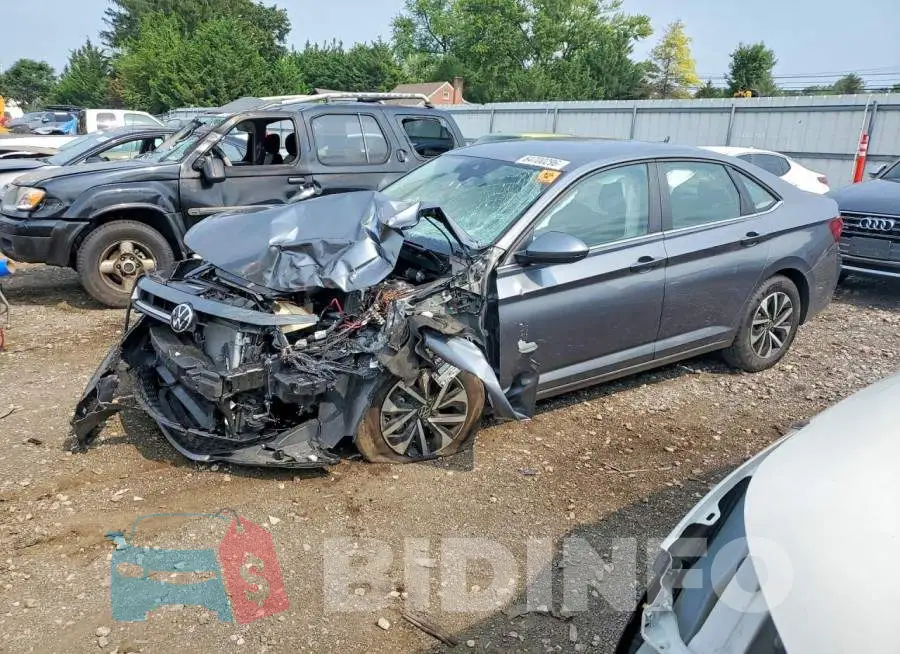 3VW5W7BU8TM012439 Photo# 1