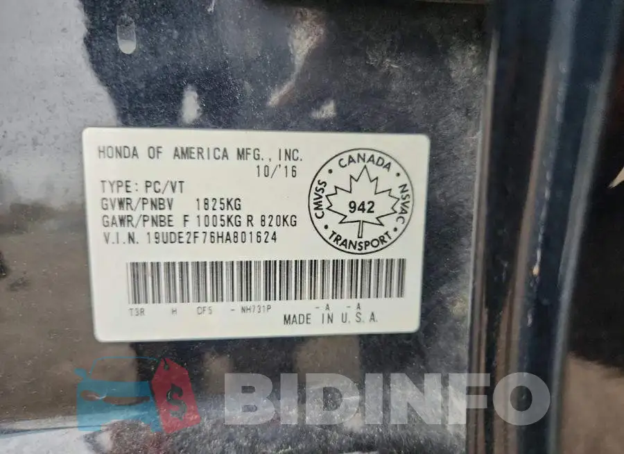 19UDE2F76HA801624 Photo# 12