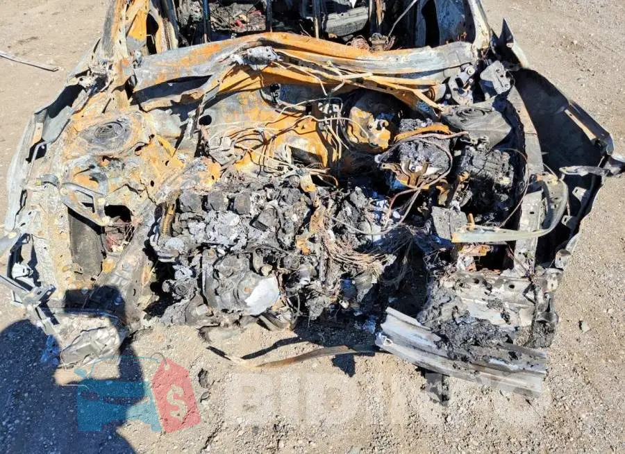 19UDE4H38PA026120 Photo# 11
