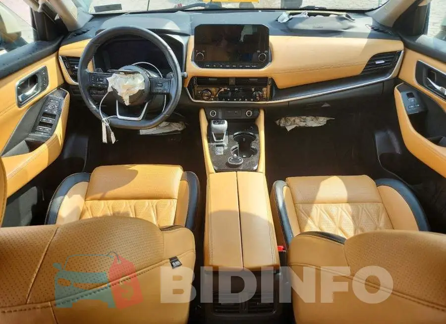 JN8BT3DD1NW270880 Photo# 8