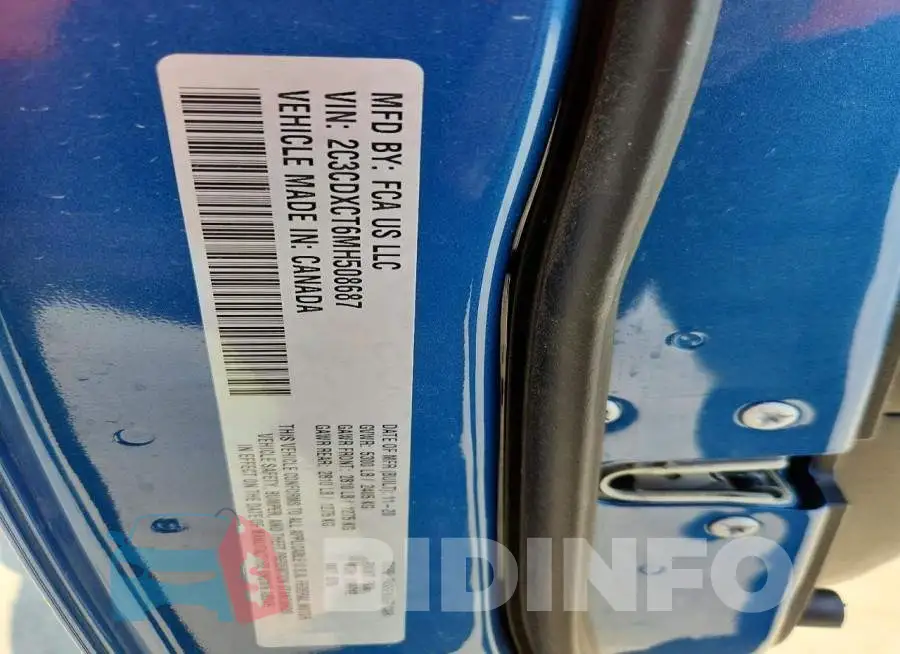 2C3CDXCT6MH508687 Photo# 12