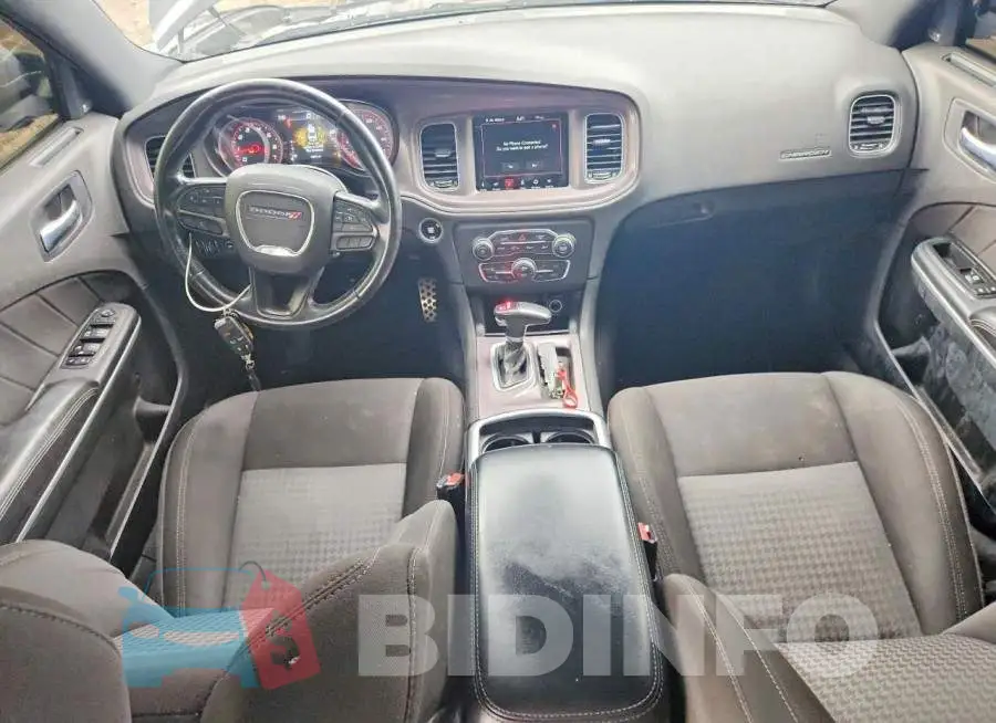2C3CDXHG2PH588215 Photo# 8