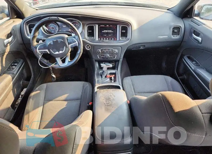 2C3CDXJG4JH337942 Photo# 8