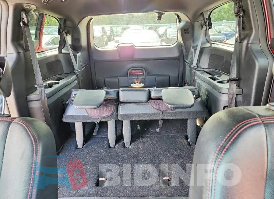 2C4RDGEGXKR671338 Photo# 10