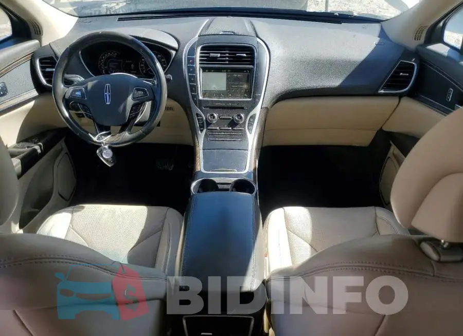 2LMPJ8LR6JBL12103 Photo# 8