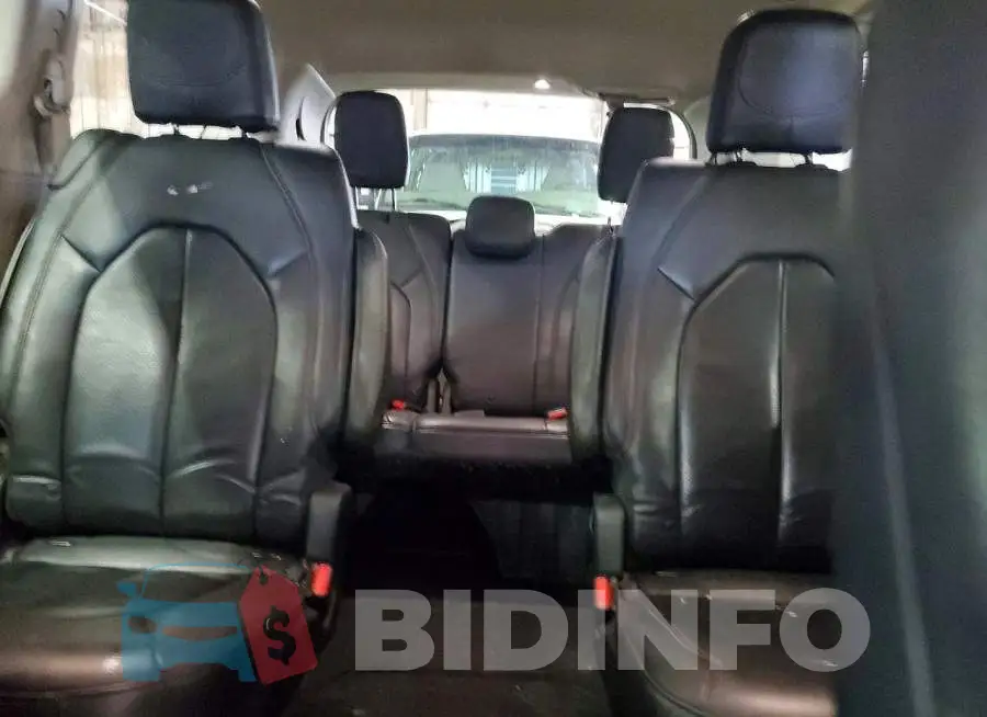 2C4RC1EG5HR832946 Photo# 10