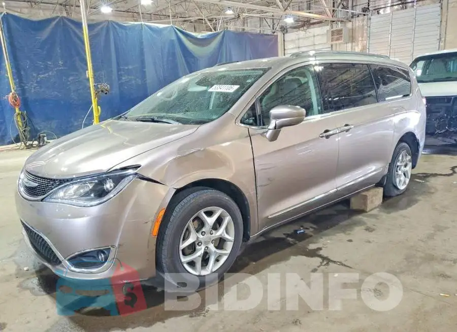 2C4RC1EG5HR832946 Photo# 1