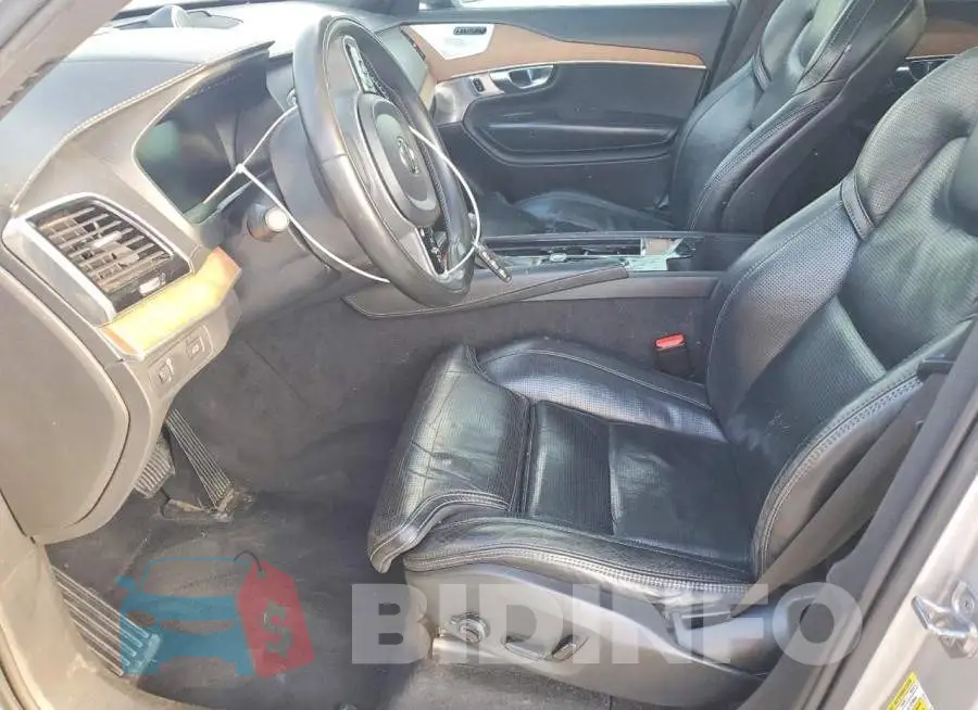 YV4A22PLXK1463090 Photo# 7