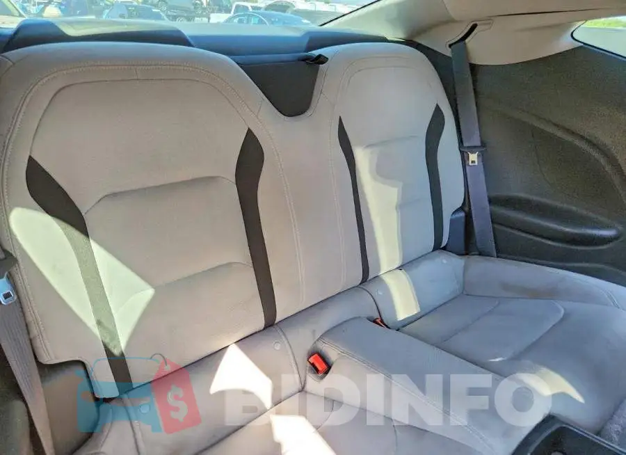 1G1FB1RS8M0141038 Photo# 10