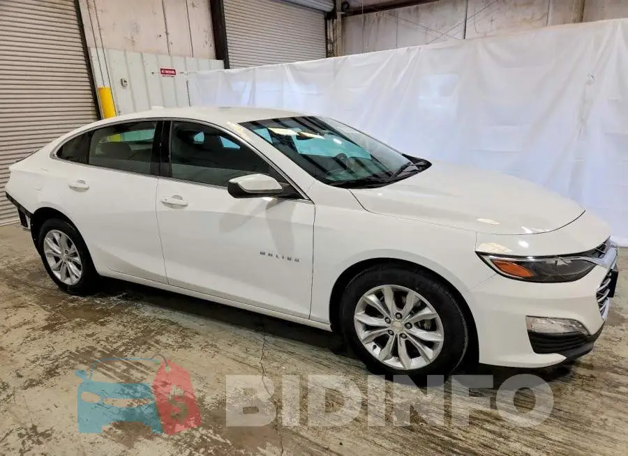 1G1ZD5ST1RF237258 Photo# 4