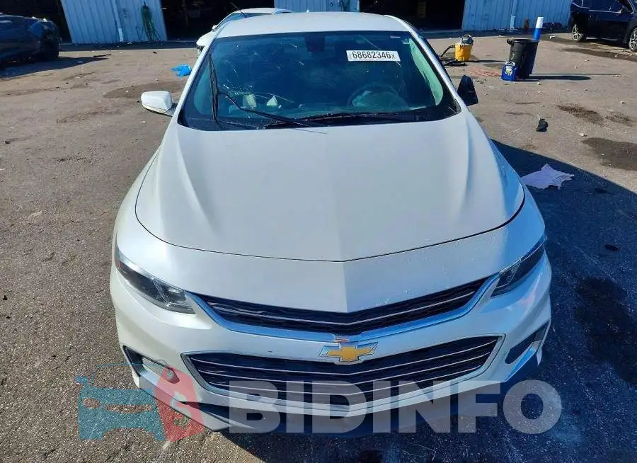 1G1ZD5ST6JF210951 Photo# 5