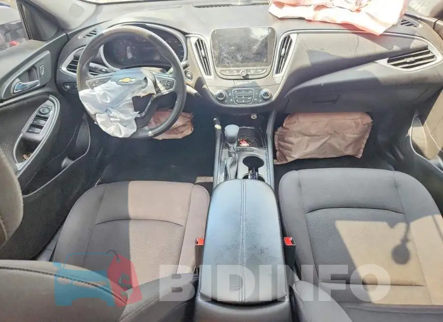 1G1ZD5ST8PF224813 Photo# 8