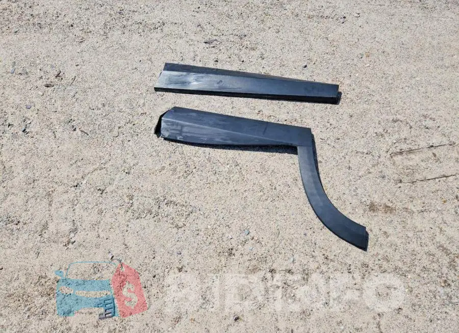 KL77LFE24RC021543 Photo# 13