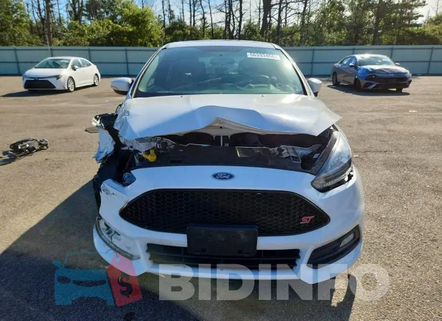 1FADP3L9XJL290973 Photo# 5