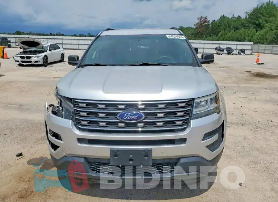 1FM5K8B85HGB18688 Photo# 5