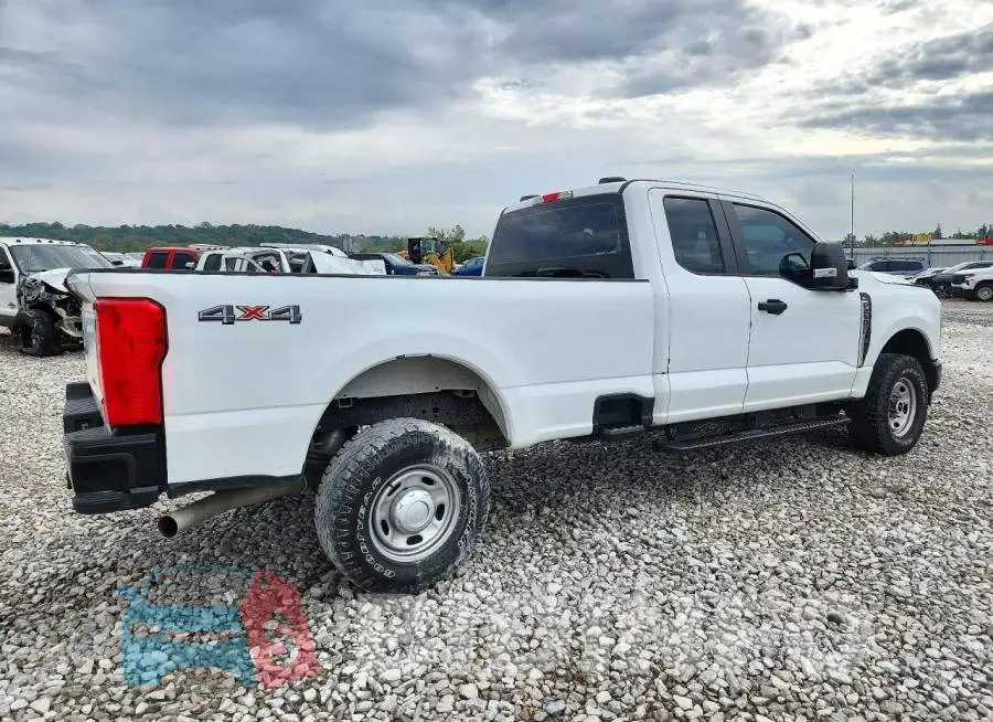 1FT7X2BA3RED35720 Photo# 3