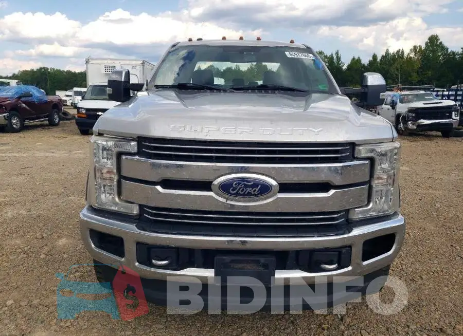 1FT8W3BT9HEC59434 Photo# 5