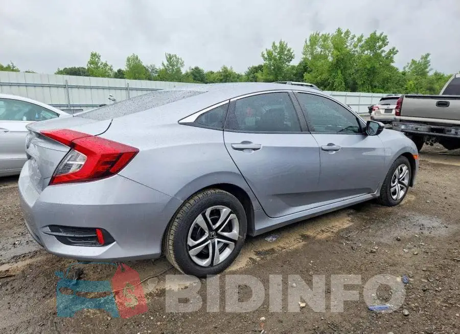 19XFC2F50HE227742 Photo# 3