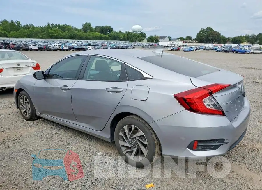 2HGFC2F72HH570656 Photo# 2