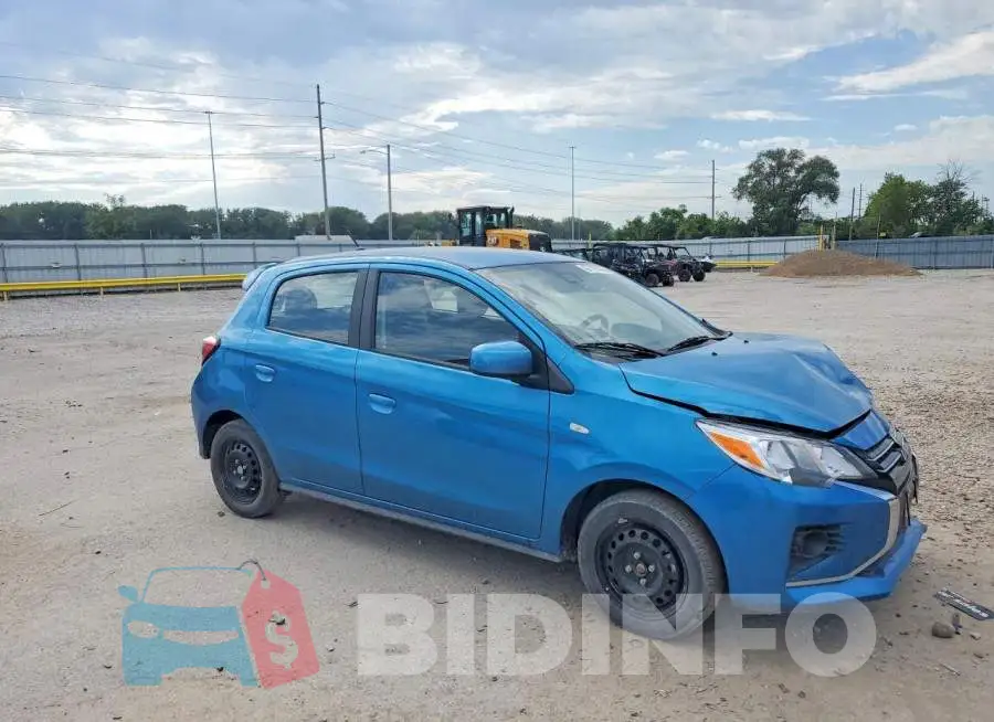 ML32AUHJ4RH028556 Photo# 4