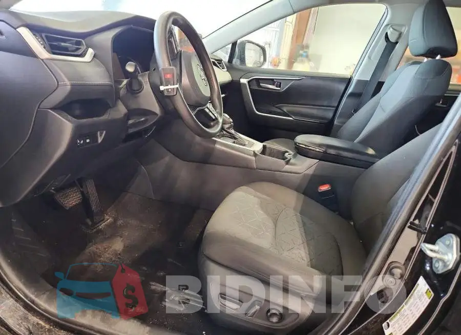 2T3P1RFV4PW370490 Photo# 7