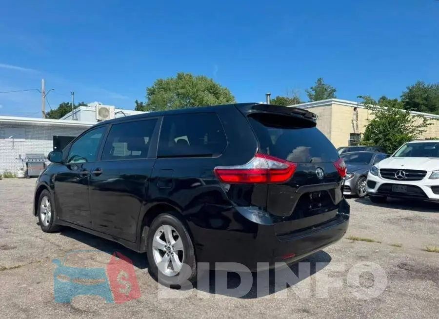 5TDZZ3DCXLS083327 Photo# 3