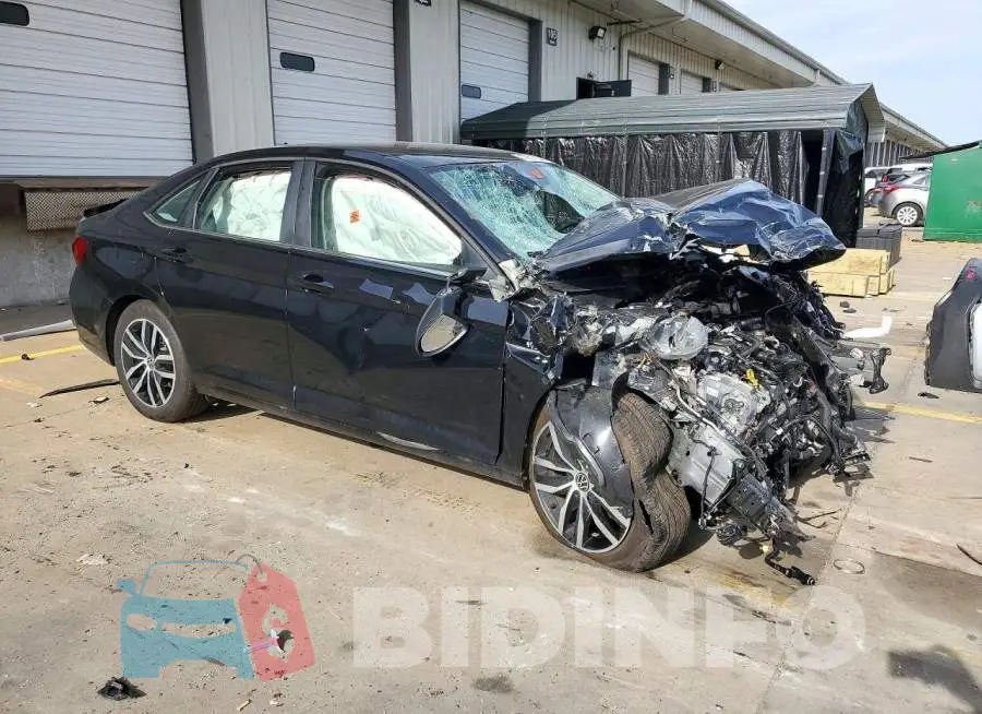 3VW7W7BU8TM044087 Photo# 4