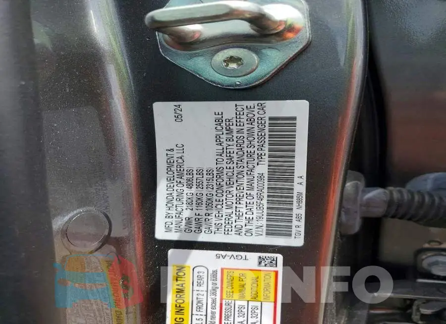 19UUB5F46RA000984 Photo# 12