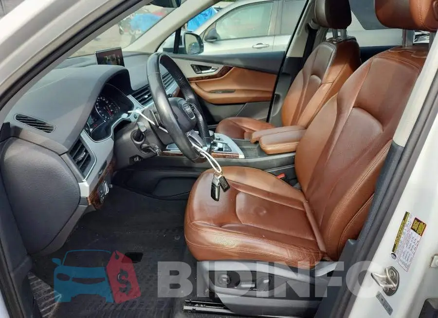 WA1AHAF73KD024032 Photo# 7
