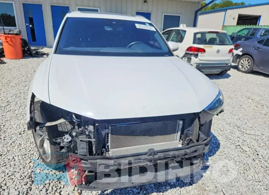 WA1EECF35R1082822 Photo# 5