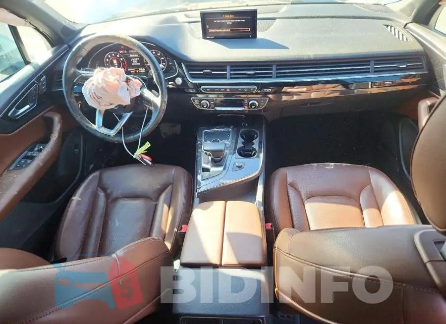 WA1LAAF70KD001725 Photo# 8