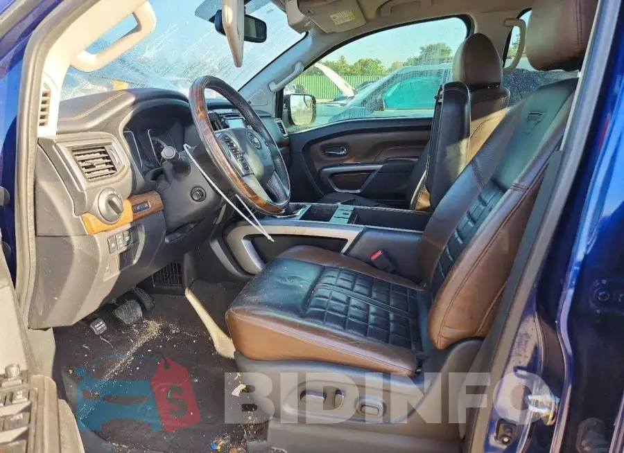 1N6AA1E6XHN519461 Photo# 7