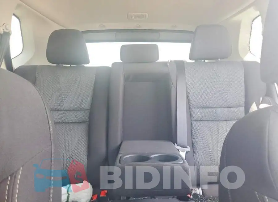 5N1BT3BA0TC825767 Photo# 10