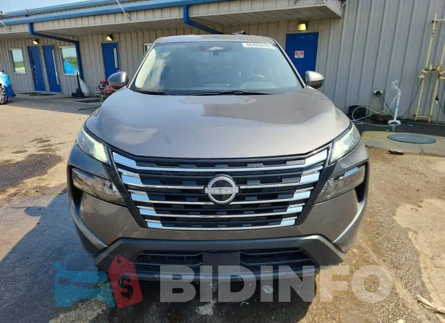 5N1BT3BA2SC815482 Photo# 5