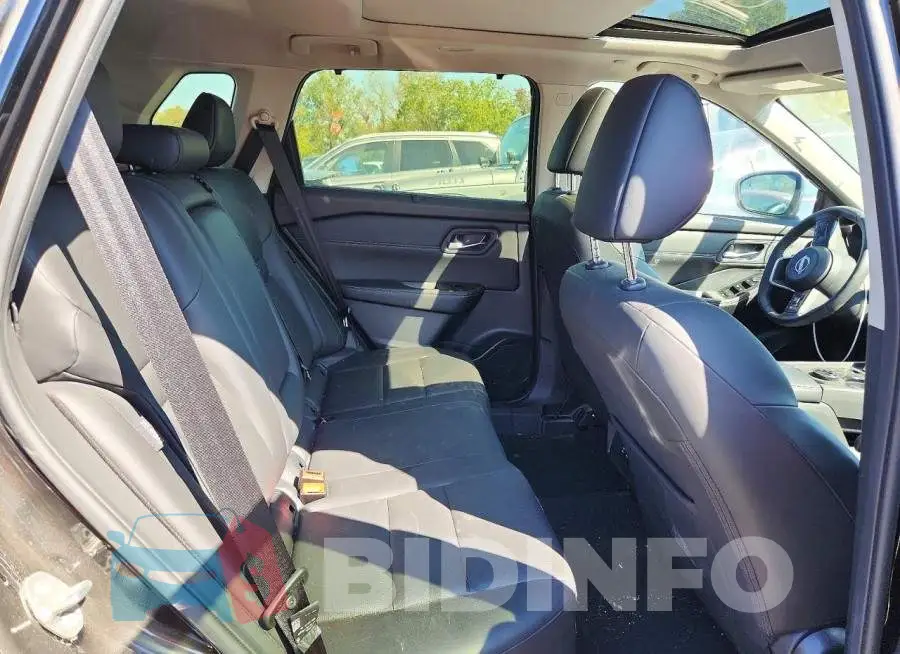JN8BT3BB6RW434907 Photo# 11