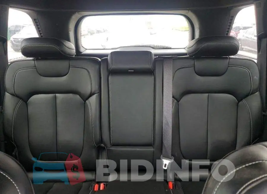 1C4RJGBG9SC275276 Photo# 10