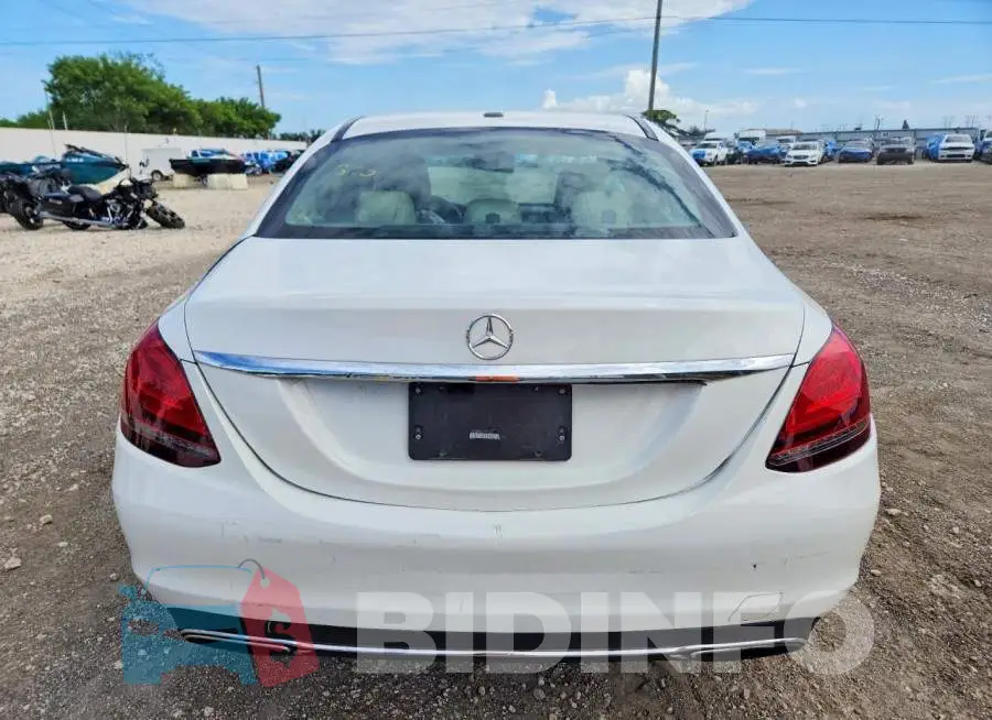55SWF8DBXKU297137 Photo# 6