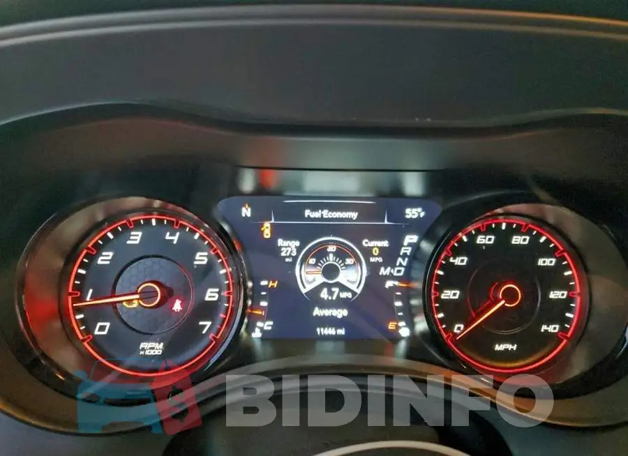 2C3CDXHG4PH686856 Photo# 9