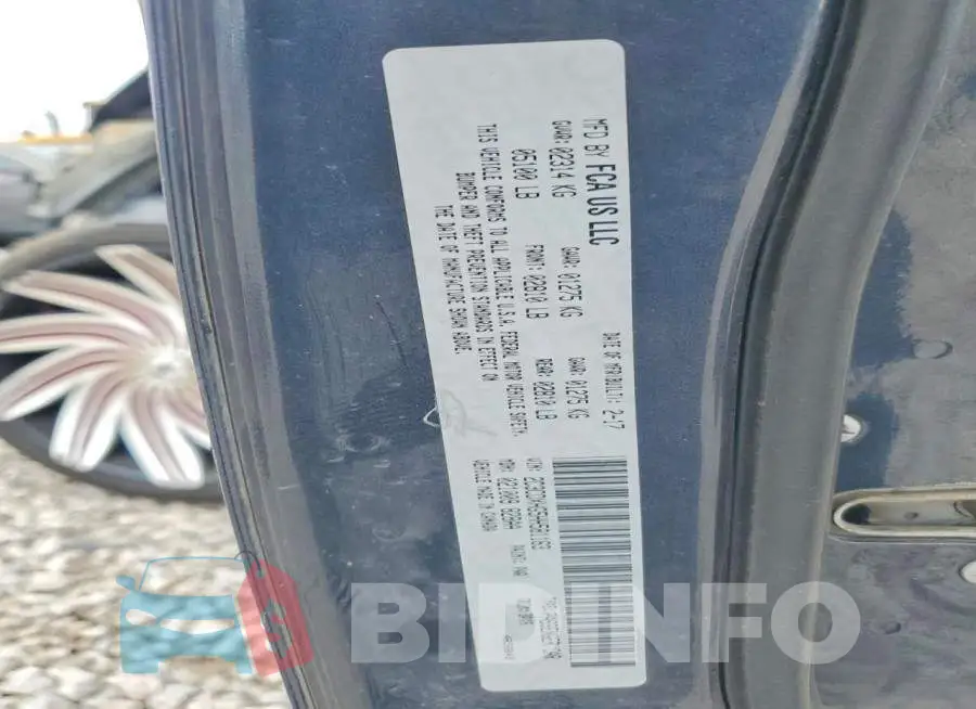 2C3CDXHG5HH581163 Photo# 13
