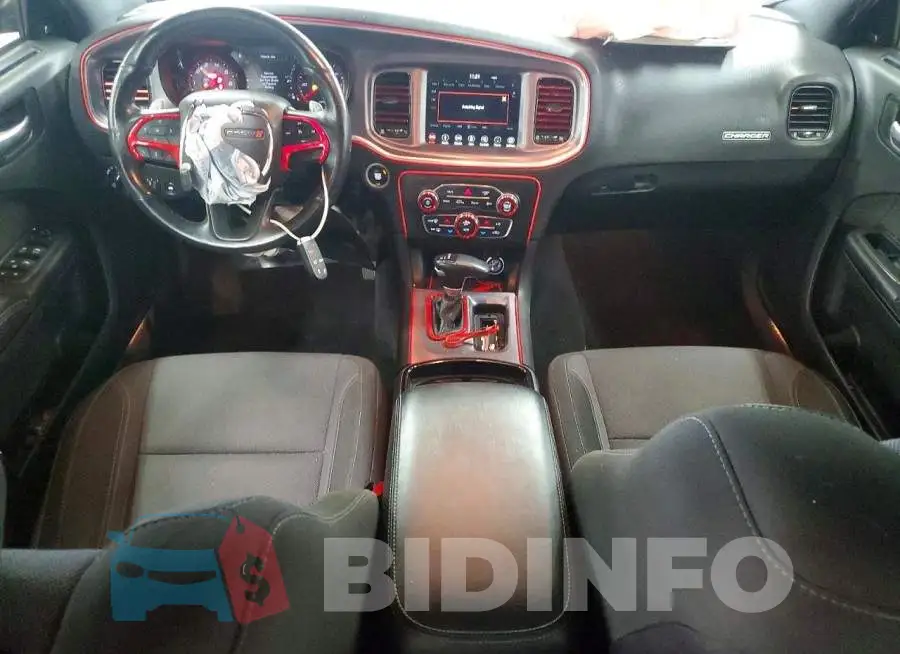 2C3CDXJG8KH710711 Photo# 8