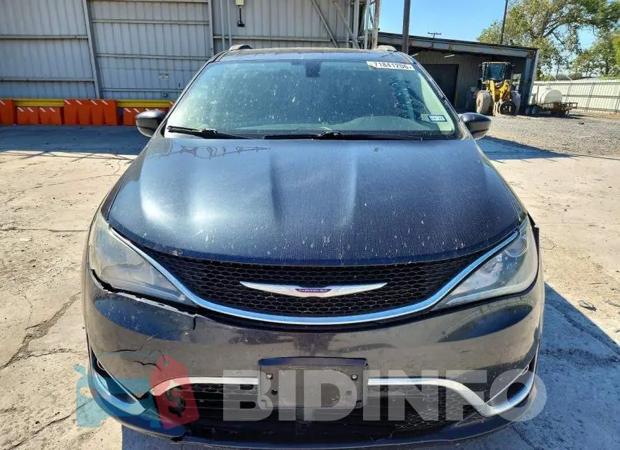 2C4RC1BG1LR275384 Photo# 5