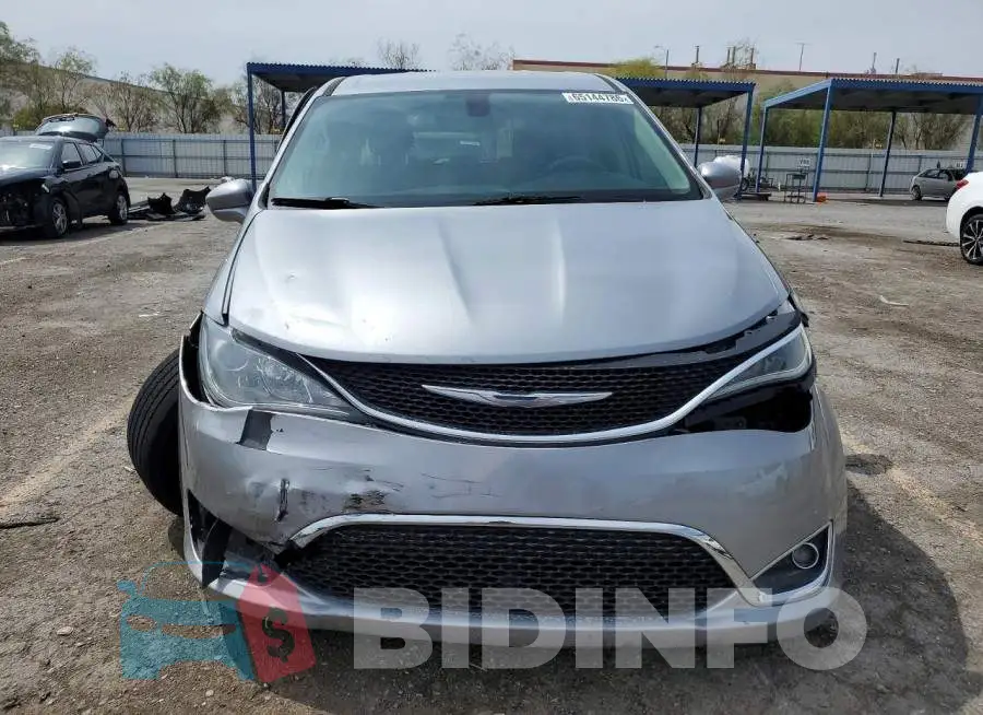 2C4RC1FG1JR126156 Photo# 5