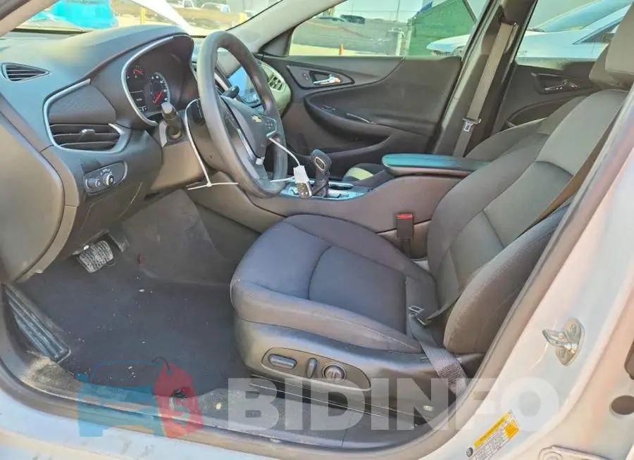 1G1ZD5ST4SF110378 Photo# 7