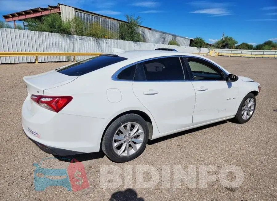 1G1ZD5ST5KF105108 Photo# 3