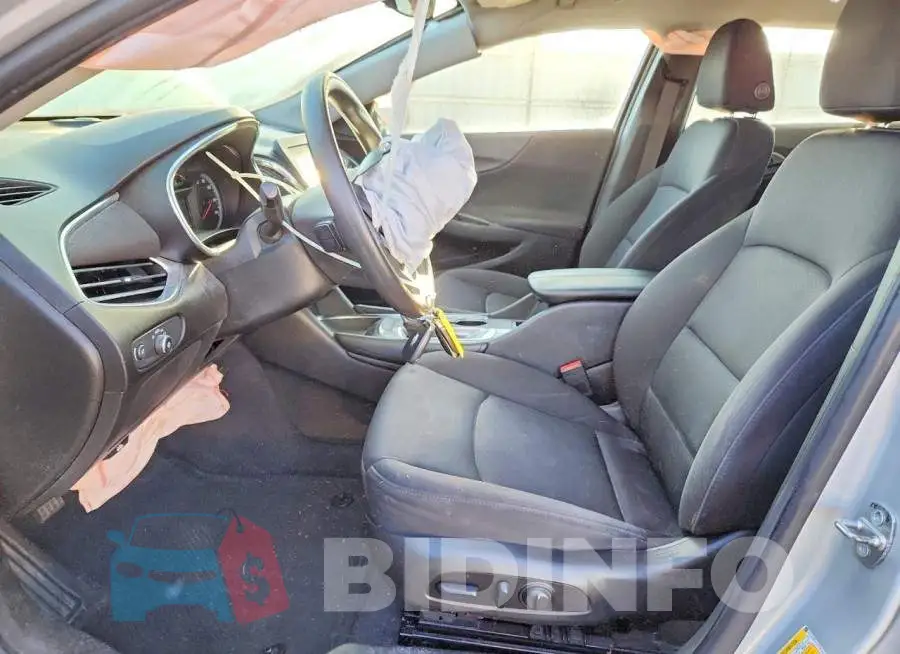 1G1ZD5ST7JF247197 Photo# 7