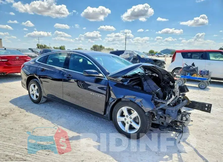 1G1ZD5ST9PF204053 Photo# 4